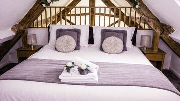 House, 1 Bedroom | 1 bedroom, iron/ironing board, free WiFi, bed sheets