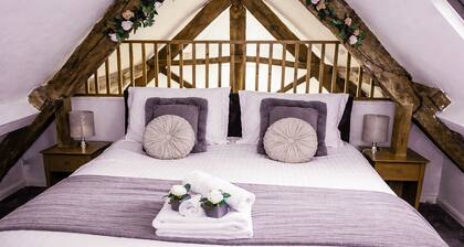 Romeo Cottage