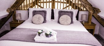 Romeo Cottage