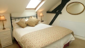 House, 2 Bedrooms | 2 bedrooms, iron/ironing board, free WiFi, bed sheets