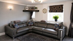 32-inch TV with digital channels, DVD player