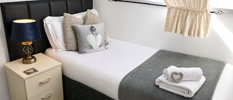 Casa, 2 habitaciones | 2 habitaciones, tabla de planchar con plancha y wifi gratis