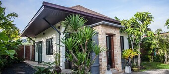 Baan Pinya Executive Bungalow