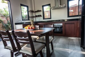Executive-Bungalow | Eigene Küche