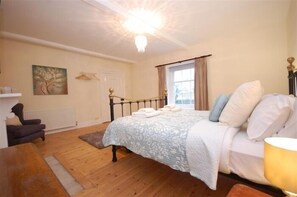 Deluxe-Doppelzimmer | Bügeleisen/Bügelbrett, kostenloses WLAN