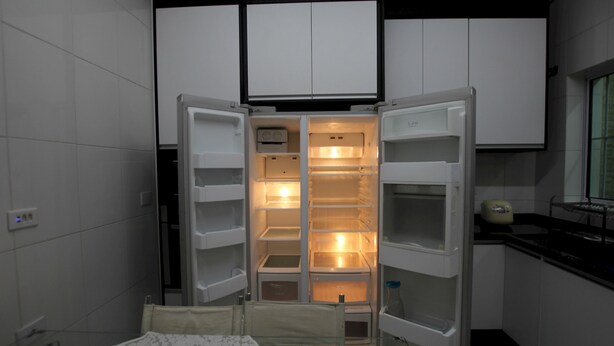 Ảnh chưa phân loại, 1 trong số 64 ảnh, nút