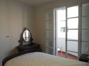 Apartamento (2 Bedrooms) | 2 quartos, roupa de cama