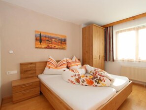 2 chambres, accès à Internet
