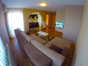 Apartemen (1) | Meja kerja, kedap suara, Wi-Fi gratis, dan seprai linen