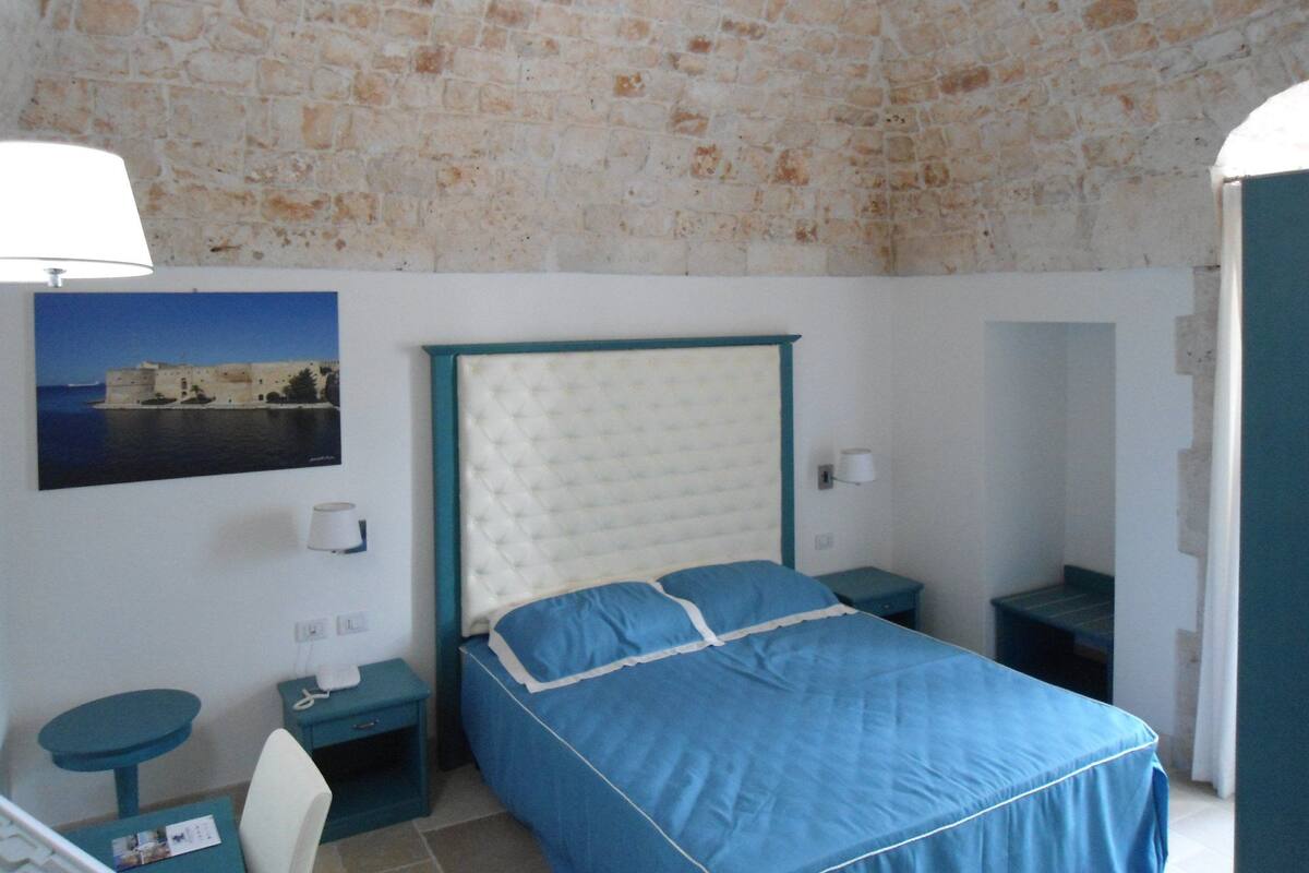 Junior Suite | Minibar, in-room safe, desk, cribs (surcharge)