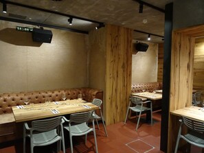 Snack bar - Hostal Bearán (Pamplona)