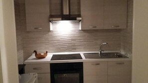 Studio, Patio | Private kitchen | Fridge, microwave, espresso maker, coffee/tea maker - Dimora Dei Gelsi (Polignano a Mare)