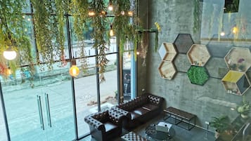 Sala de estar en el lobby