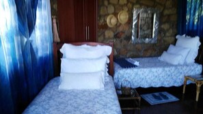 Double or Twin Room - Lapeng Ha Mamosa (Maseru)