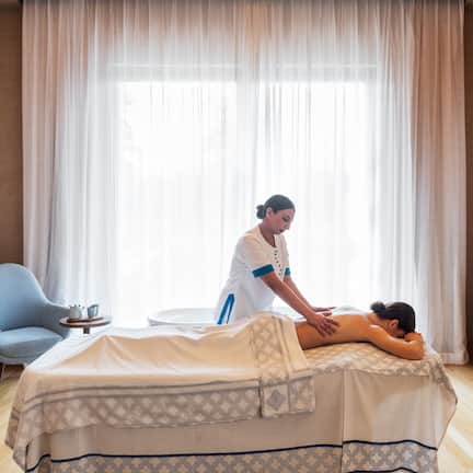 Couples treatment rooms, Turkish bath, body treatments, aromatherapy