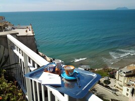 Apartment, 2 Bedrooms | Terrace/patio