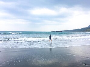 Beach nearby - Mayhow Donghe - Hostel (Donghe)