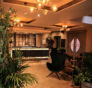 Interior - The Lansdowne Hotel (Belfast)