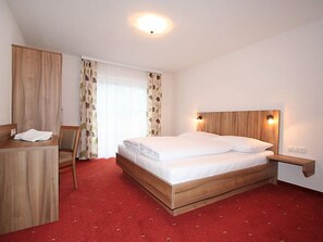 4 chambres, accès Internet