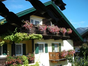 Fachada de la propiedad
