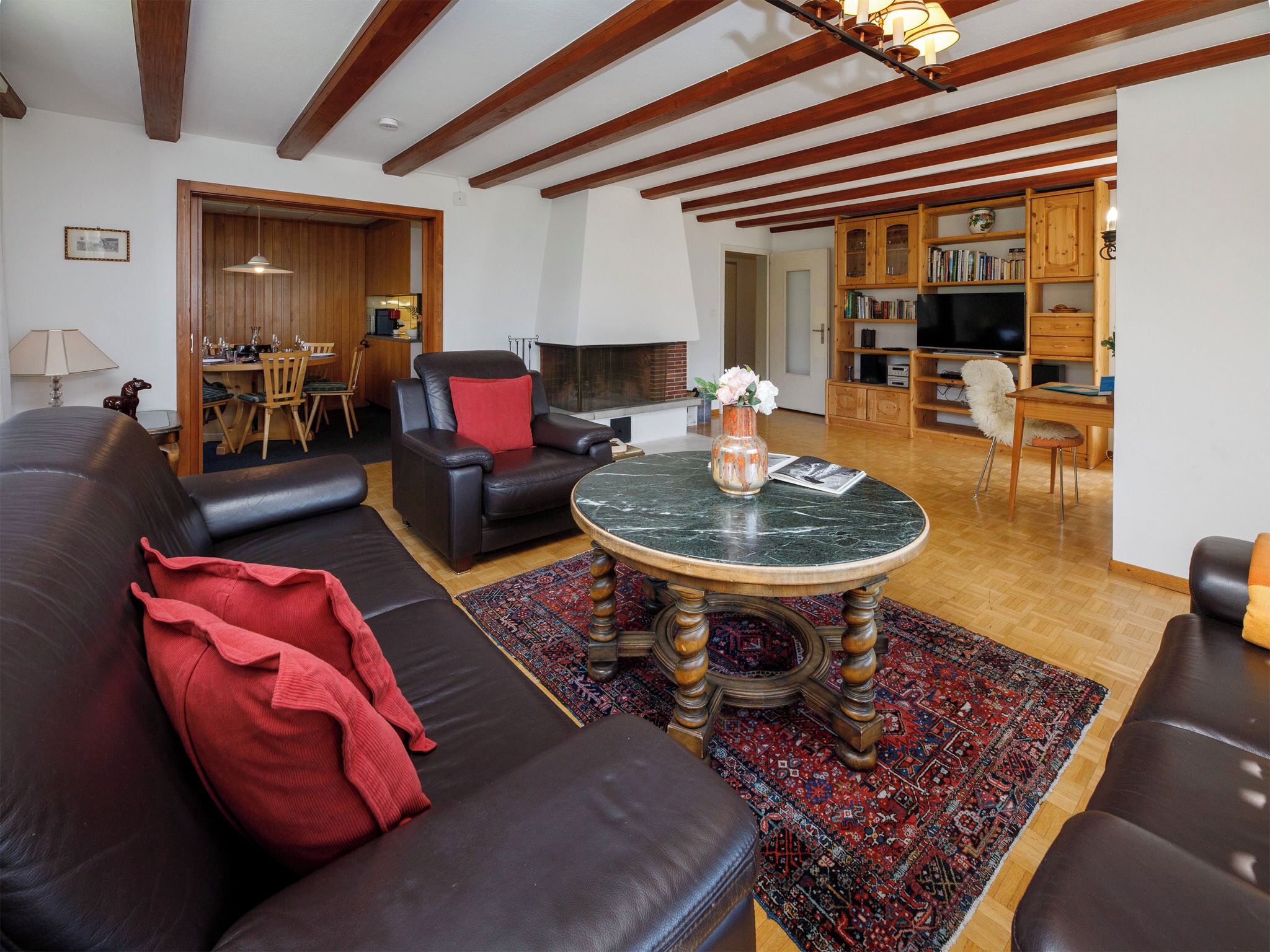 TV, fireplace, DVD player