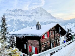 Exterior - Chalet Shangri La by Interhome (Grindelwald)