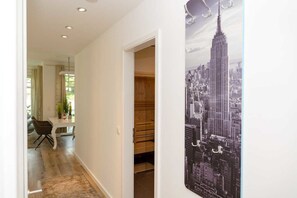 سرير سفر وواي فاي مجانًا وتسهيلات لدخول الكراسي المتحركة