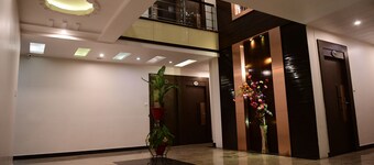 Hotel Ravisha Continental