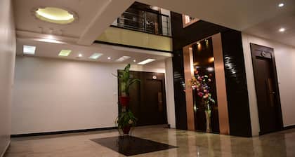 Hotel Ravisha Continental