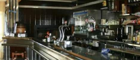 酒吧(店内)