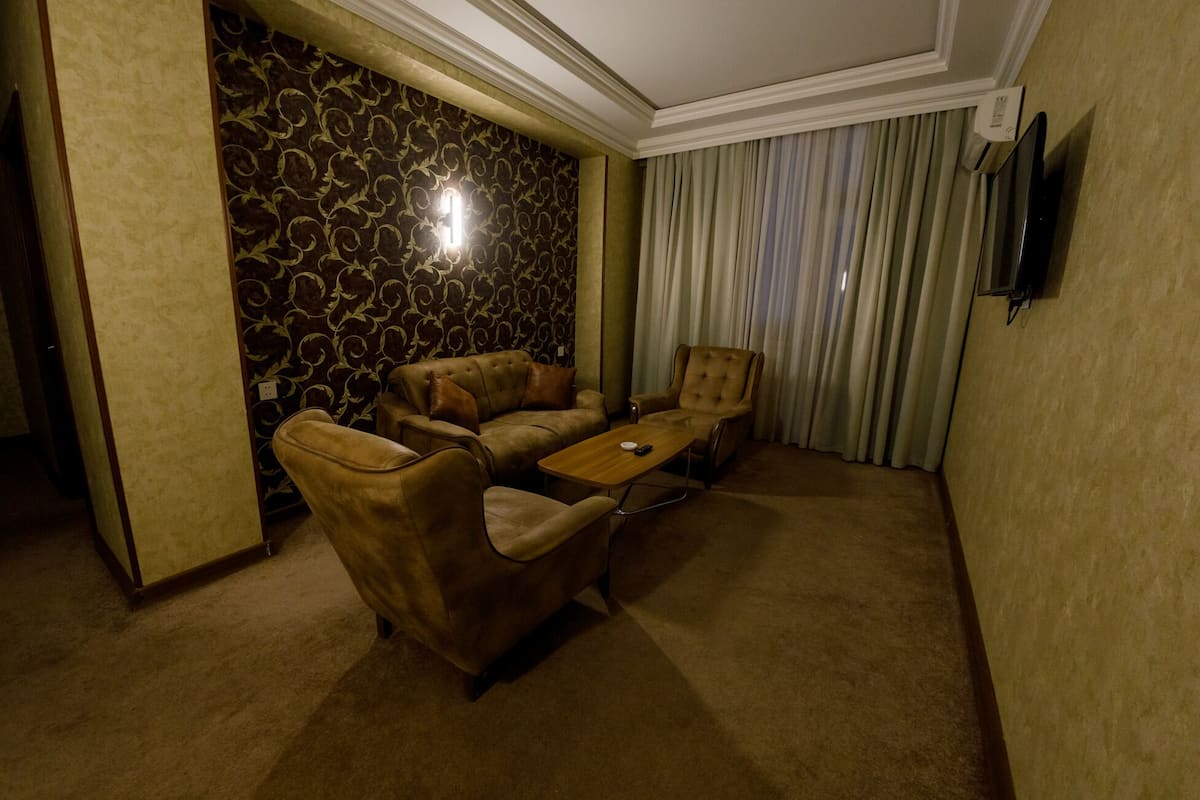 Junior Double Room | 1 bedroom, premium bedding, minibar, in-room safe