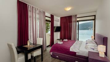 Studio, pemandangan laut | Meja kerja, tempat tidur bayi gratis, Wi-Fi gratis, dan seprai linen