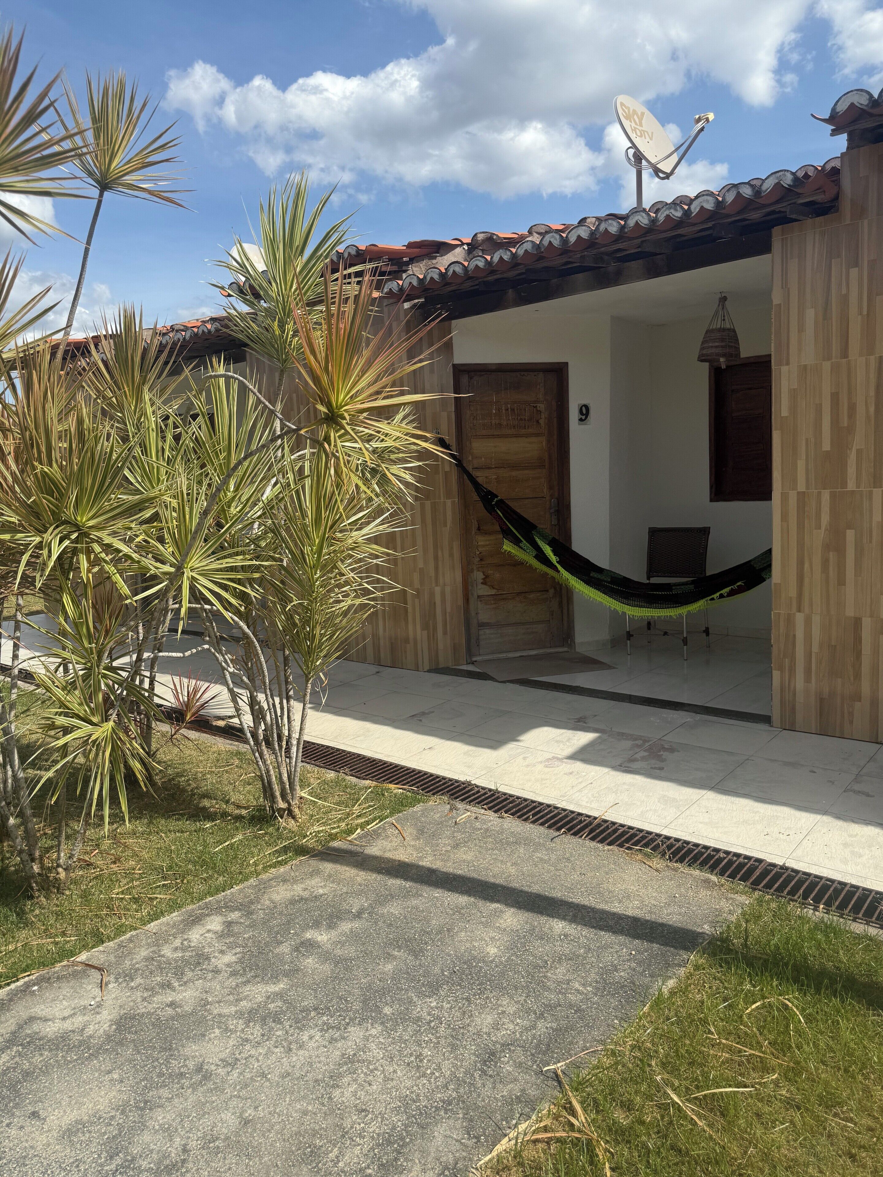 Frigobar, Wi-Fi de cortesia, roupa de cama