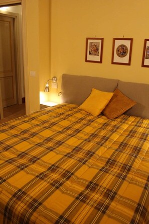 Individually decorated, individually furnished, free WiFi, bed sheets