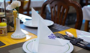 Desayuno buffet incluido todos los días