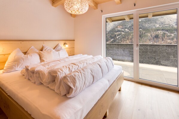 Penthouse | Hypoallergeen beddengoed, een kluis op de kamer