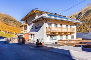 Voorkant van accommodatie