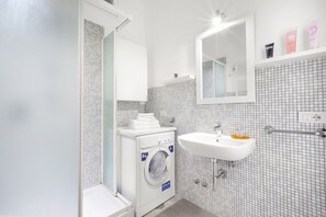 Traditional-Apartment, Terrasse, Stadtblick | Wäschereiservice