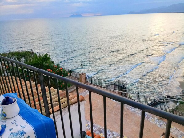 Apartment, 2 Schlafzimmer | Blick vom Balkon