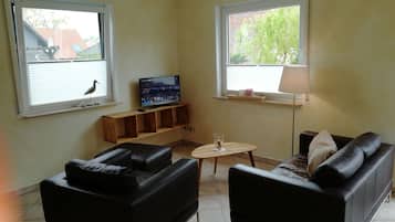 Apartment, 1 Schlafzimmer, Terrasse, Strandnähe | Wohnbereich