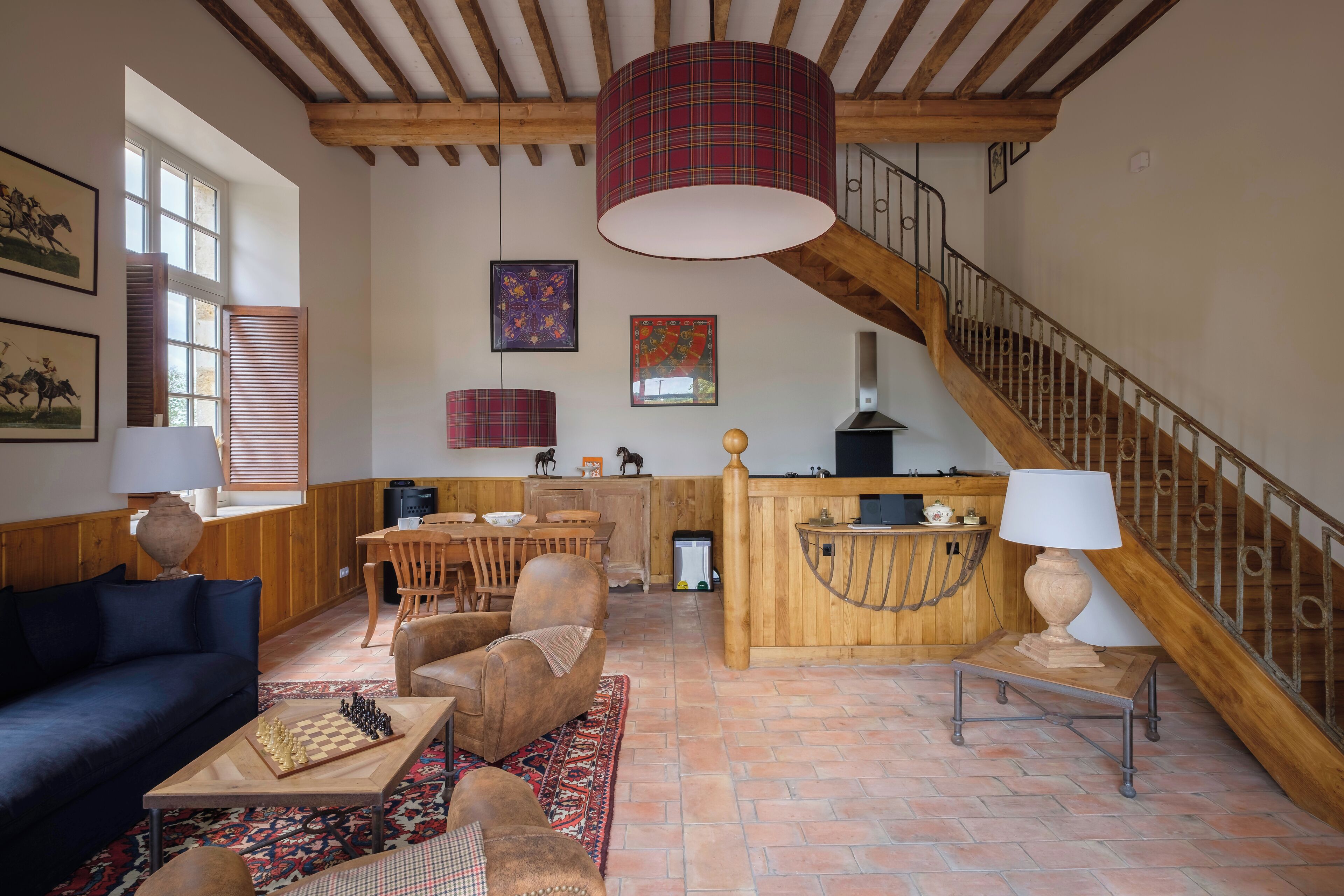 Casa Confort, 3 habitaciones, vistas al jardín | Zona de estar | Una televisión de pantalla plana, una estación de conexión para iPod