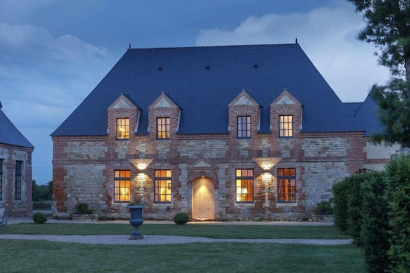 Front of property – evening/night