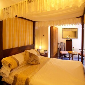 Double Room (Four Poster) | Wi-fi percuma, cadar katil