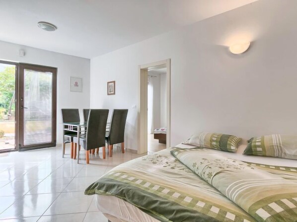 1 Schlafzimmer, Internetzugang
