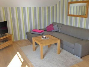 TV - Kleinheide by Interhome (Hage)