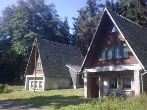 Front of property - Rennsteig Ferienhaus Ebertswiese (Floh)