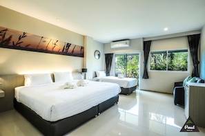 Family Room Garden View | Interiör