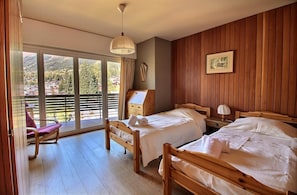 3 Schlafzimmer, Bügeleisen/Bügelbrett, Internetzugang, Bettwäsche