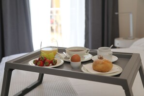 Breakfast buffet - Palazzo del Verga (Catania)