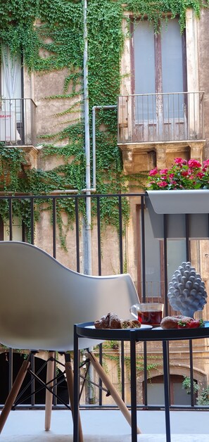 Balcony - Palazzo del Verga (Catania)
